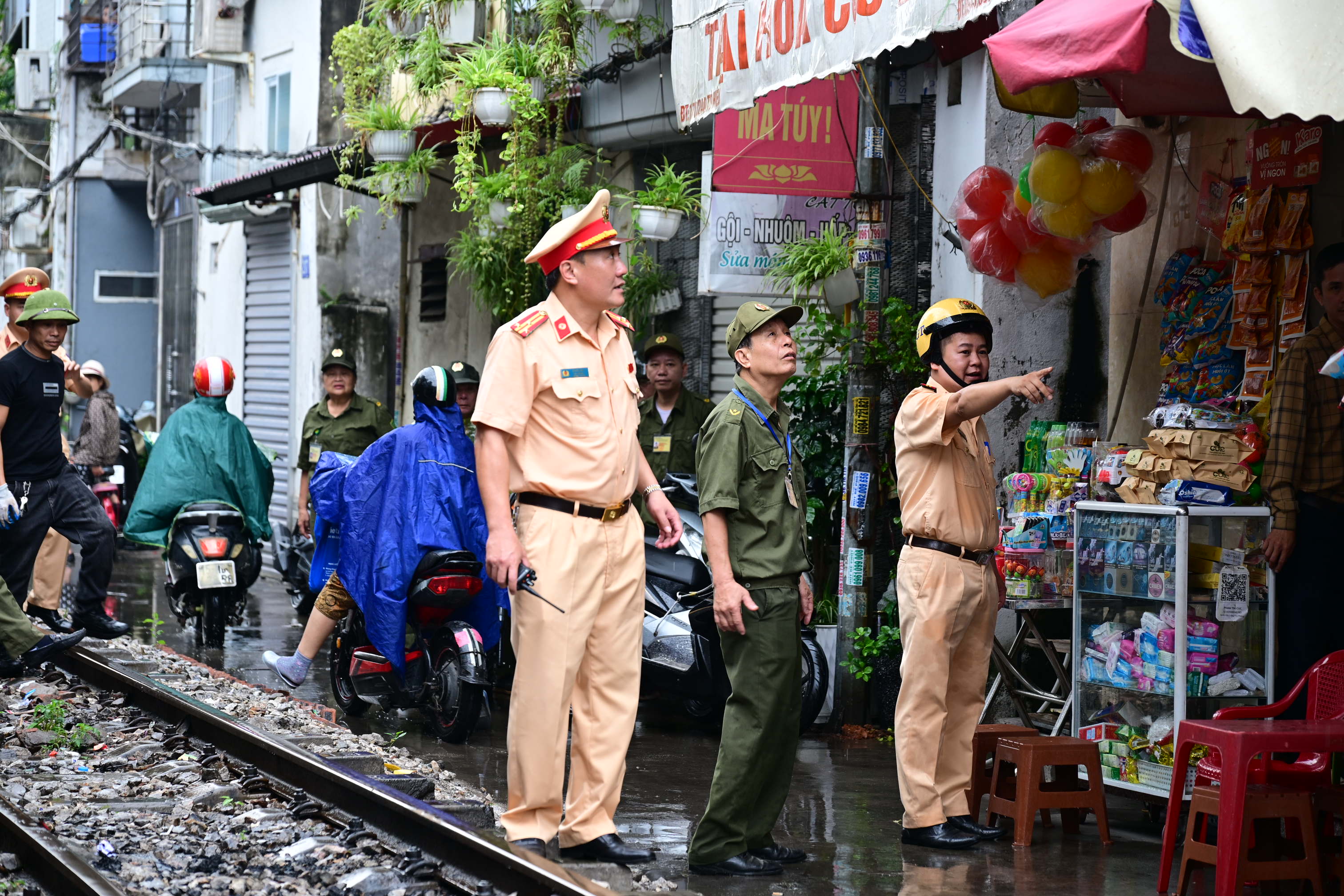 Tăng cường tuần tra, kiểm soát, xử lý nghiêm vi phạm, bảo đảm trật tự an toàn giao thông